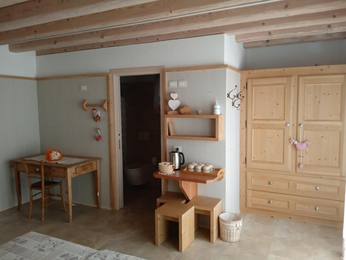 Locazione Turista Cocode Bed and Breakfast Miane Buitenkant foto