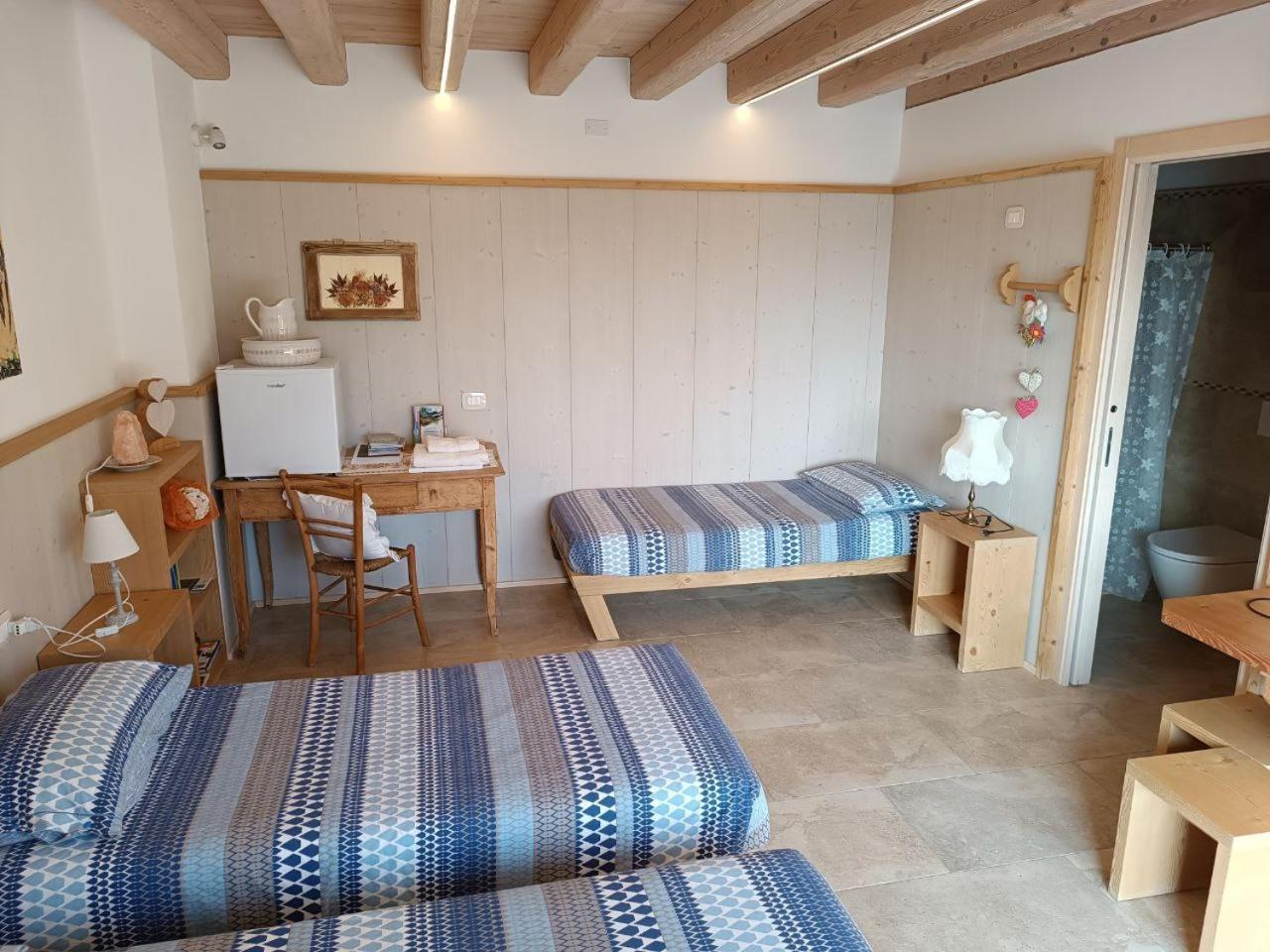 Locazione Turista Cocode Bed and Breakfast Miane Buitenkant foto